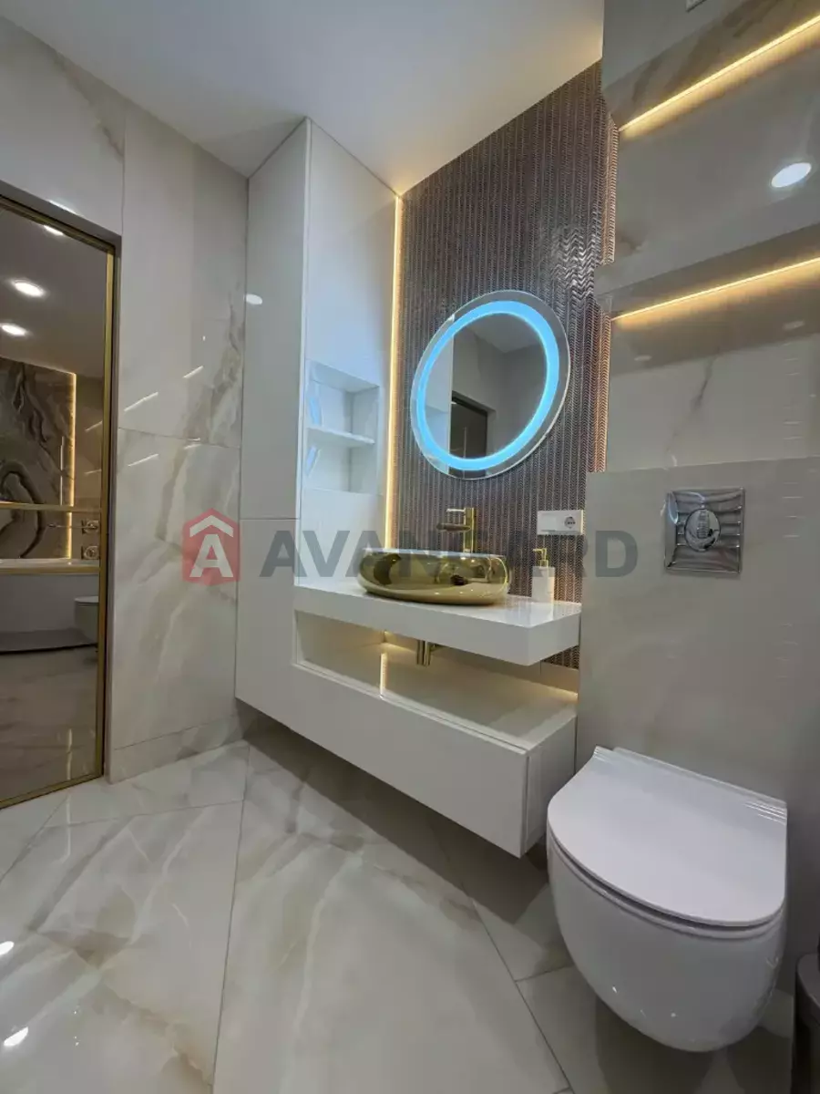 3 ��. ��������, 106/-/- ��. �., 10/18 ������ ���� 8