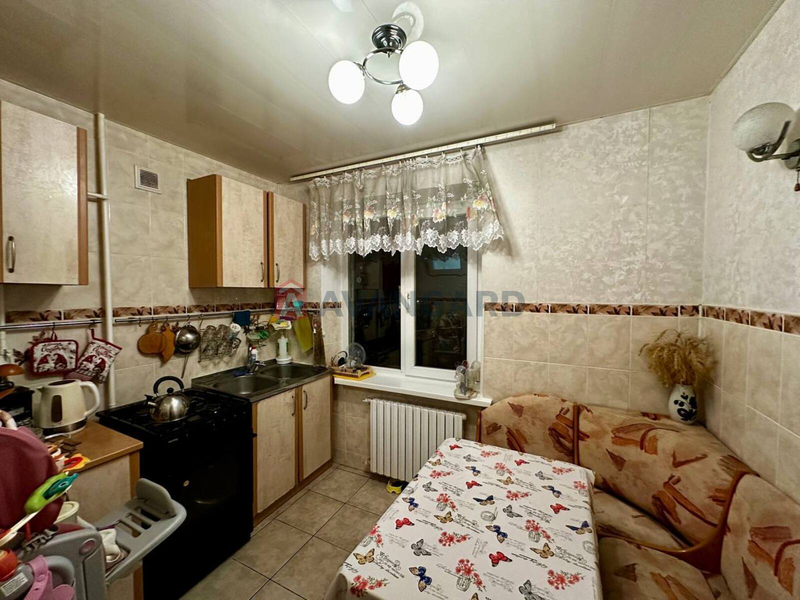 1 . , 67/-/7 . ., 6/9   13