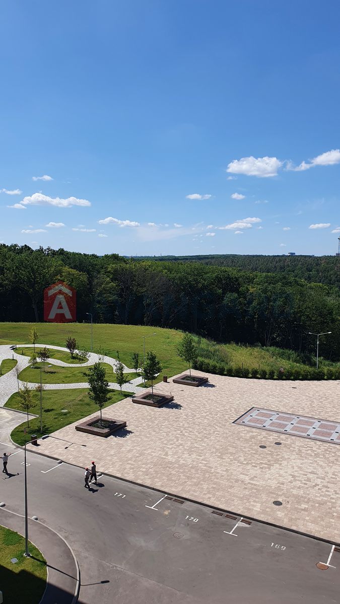2 ��. ��������, 65.36 / 32.2 / 14.1 �? ��. �., 5/5 ������ ���� 21