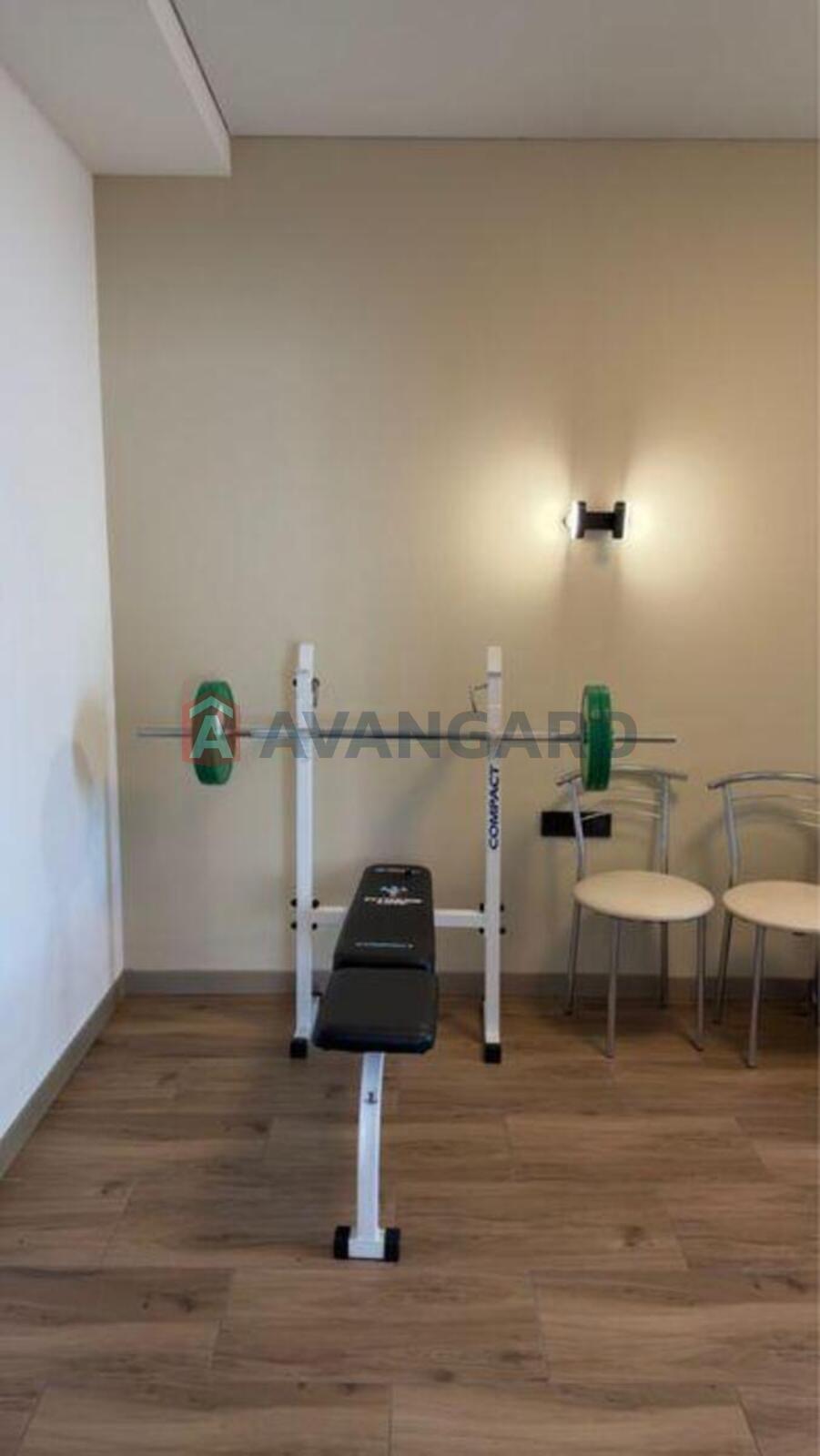 4 ��. ��������, 135/-/23 ��. �., 24/25 ������ ���� 15