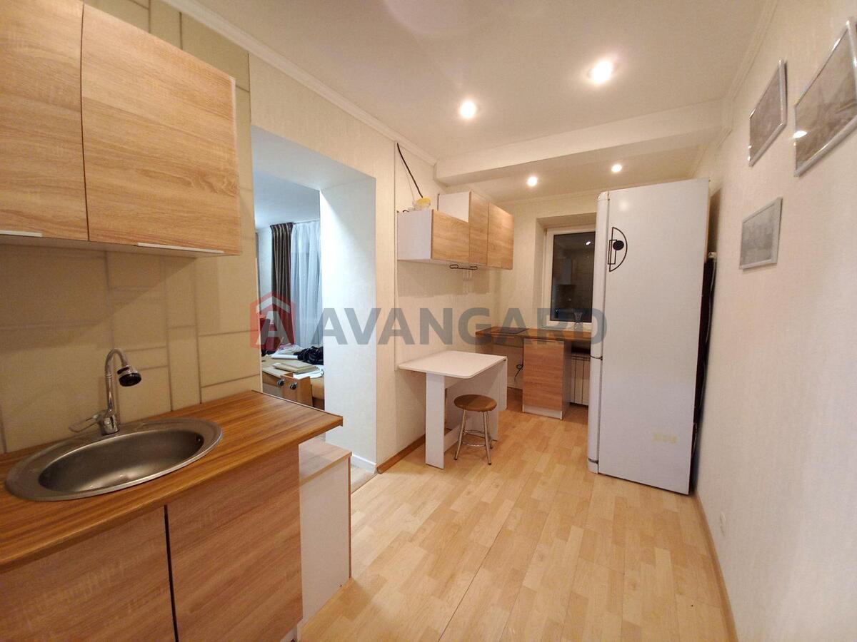 1 . , 36.4 / 17.6 / 8 ? . ., 10/18   11