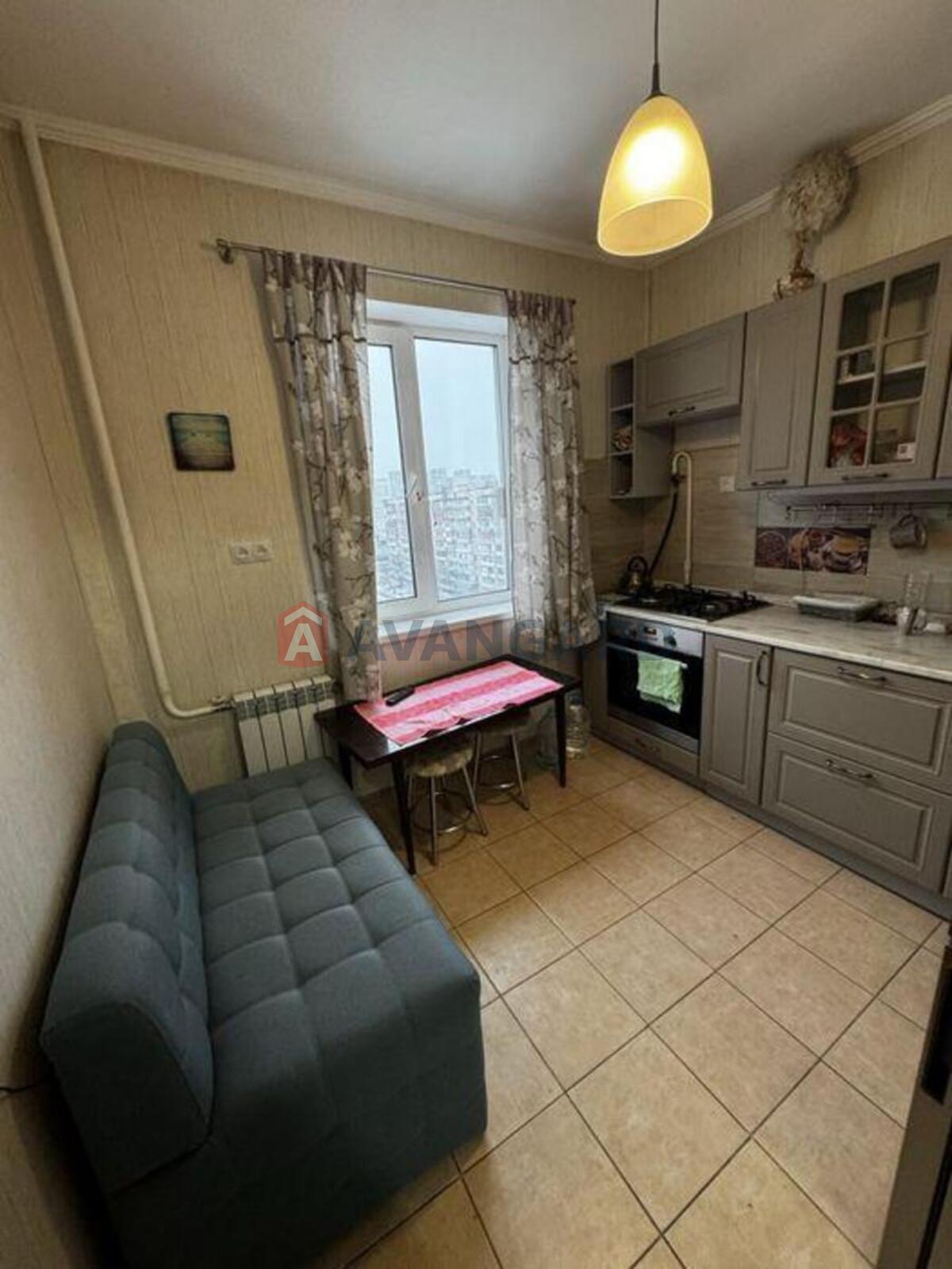 2 ����. ��������, 51/-/8 ��. �., 9/9 ���� ���� 6