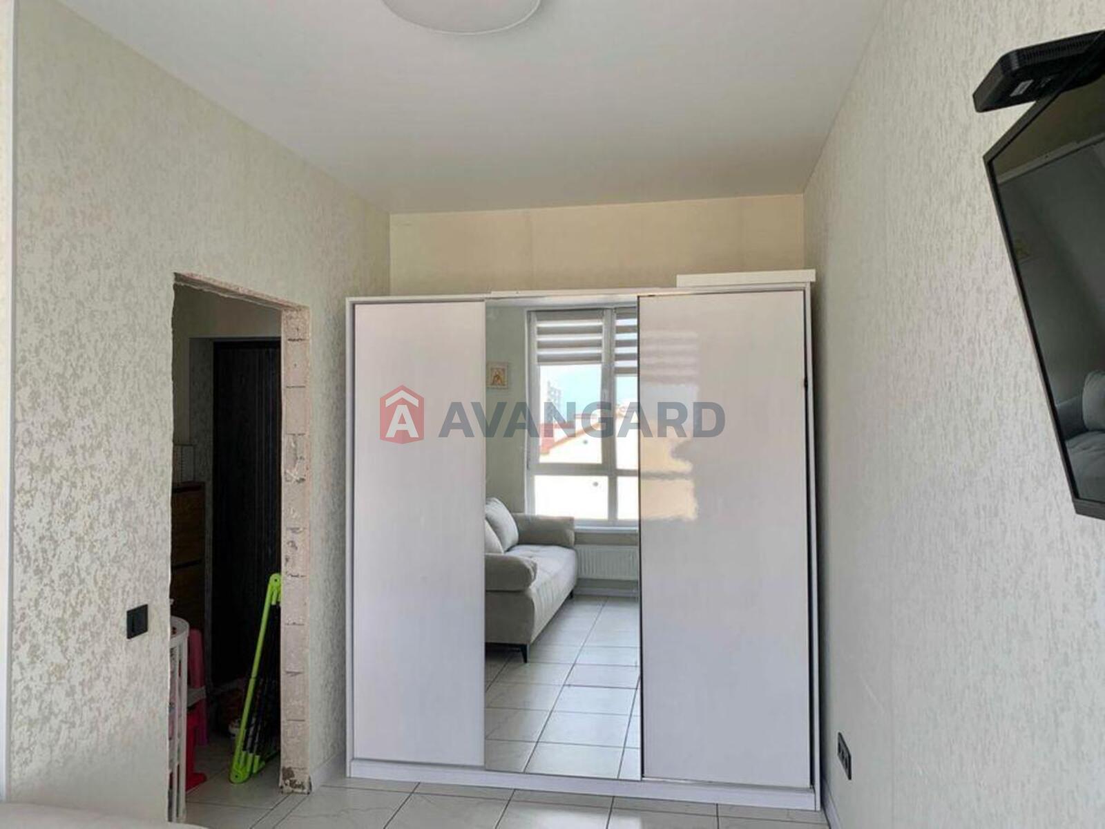 1 ��. ��������, 24/-/7 ��. �., 5/10 ������ ���� 8