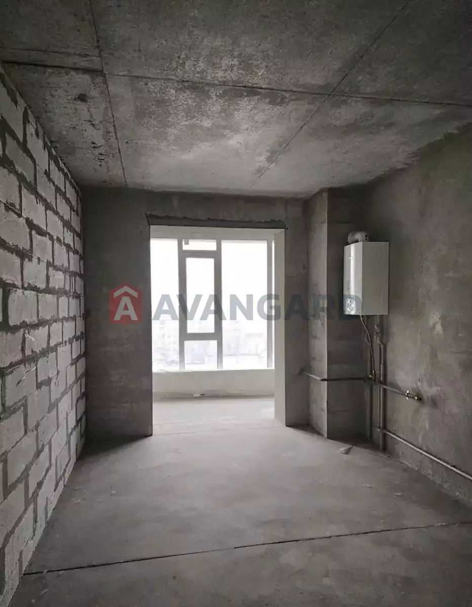 3 ��. ��������, 107/73/18 ��. �., 10/10 ������ ���� 23