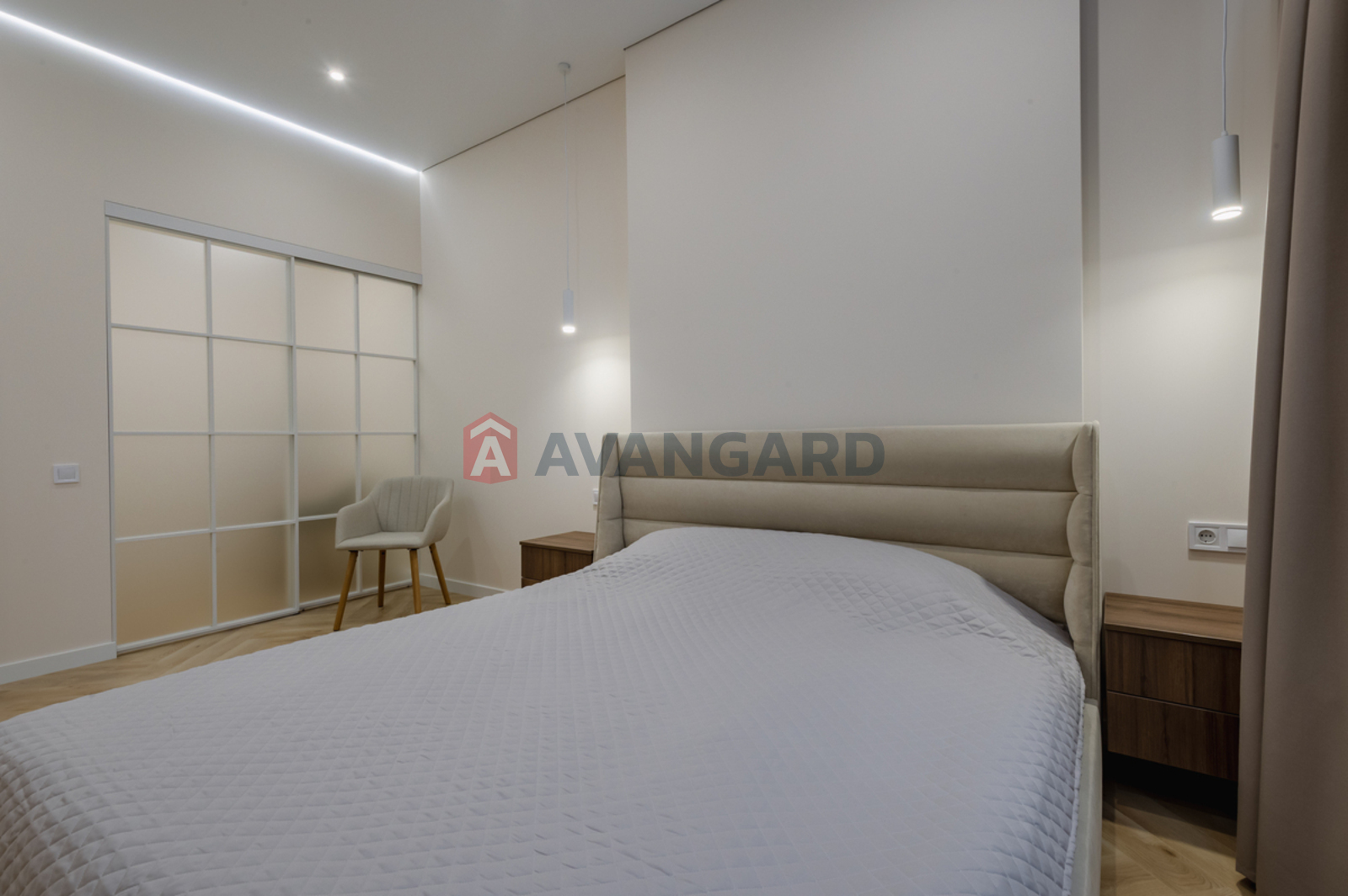 1 ��. ��������, 54/20/15 ��. �., 28/36 ������ ���� 10