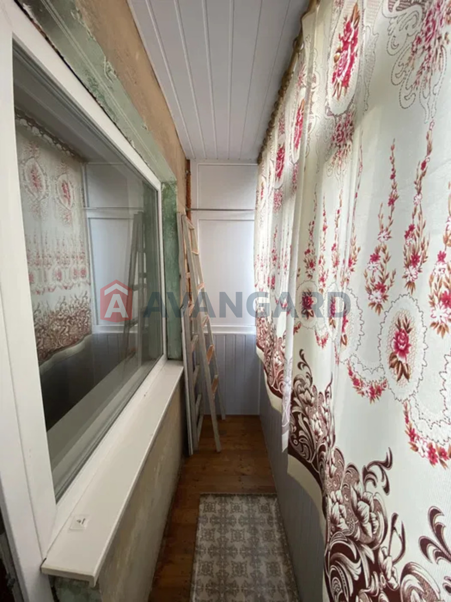 2 ��. ��������, 43/-/6 ��. �., 4/5 ������ ���� 13