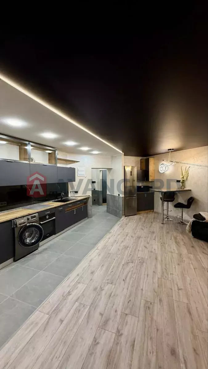 2 ��. ��������, 79/-/30 ��. �., 2/12 ������ ���� 7