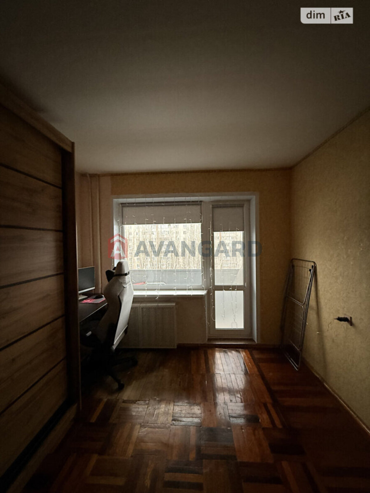 1 ��. ��������, 36/-/- ��. �., 6/9 ������ ���� 24