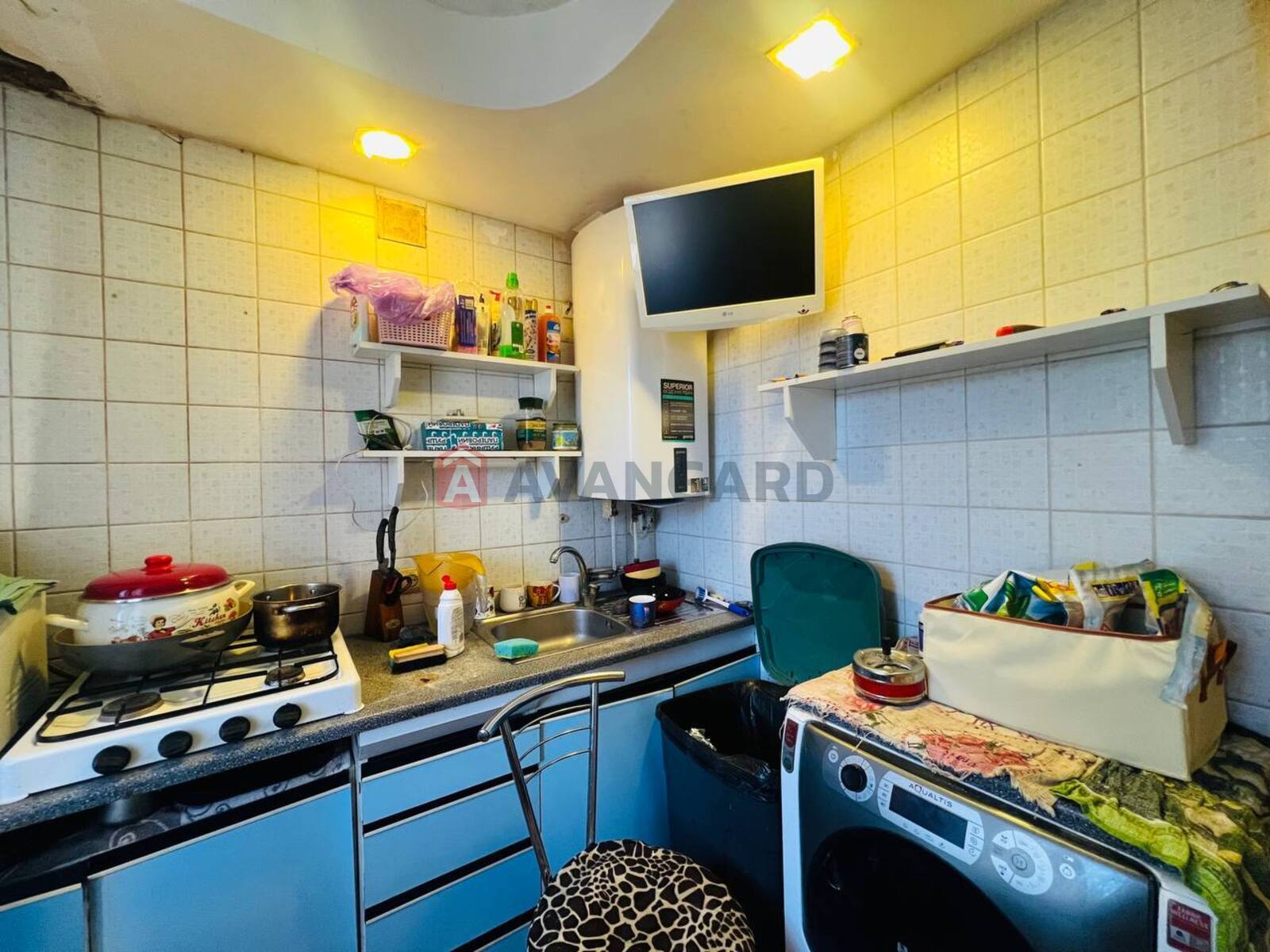 2 ��. ��������, 46/30/6 ��. �., 5/5 ������ ���� 9