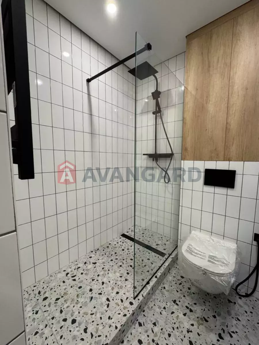 1 ��. ��������, 40/-/10 ��. �., 5/9 ������ ���� 16