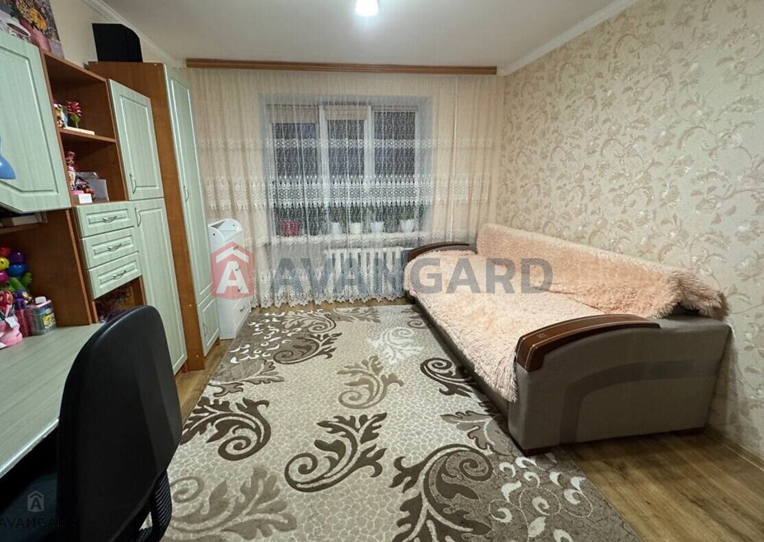 1 ����. ��������, 28/19/8 ��. �., 2/5 ���� ���� 10