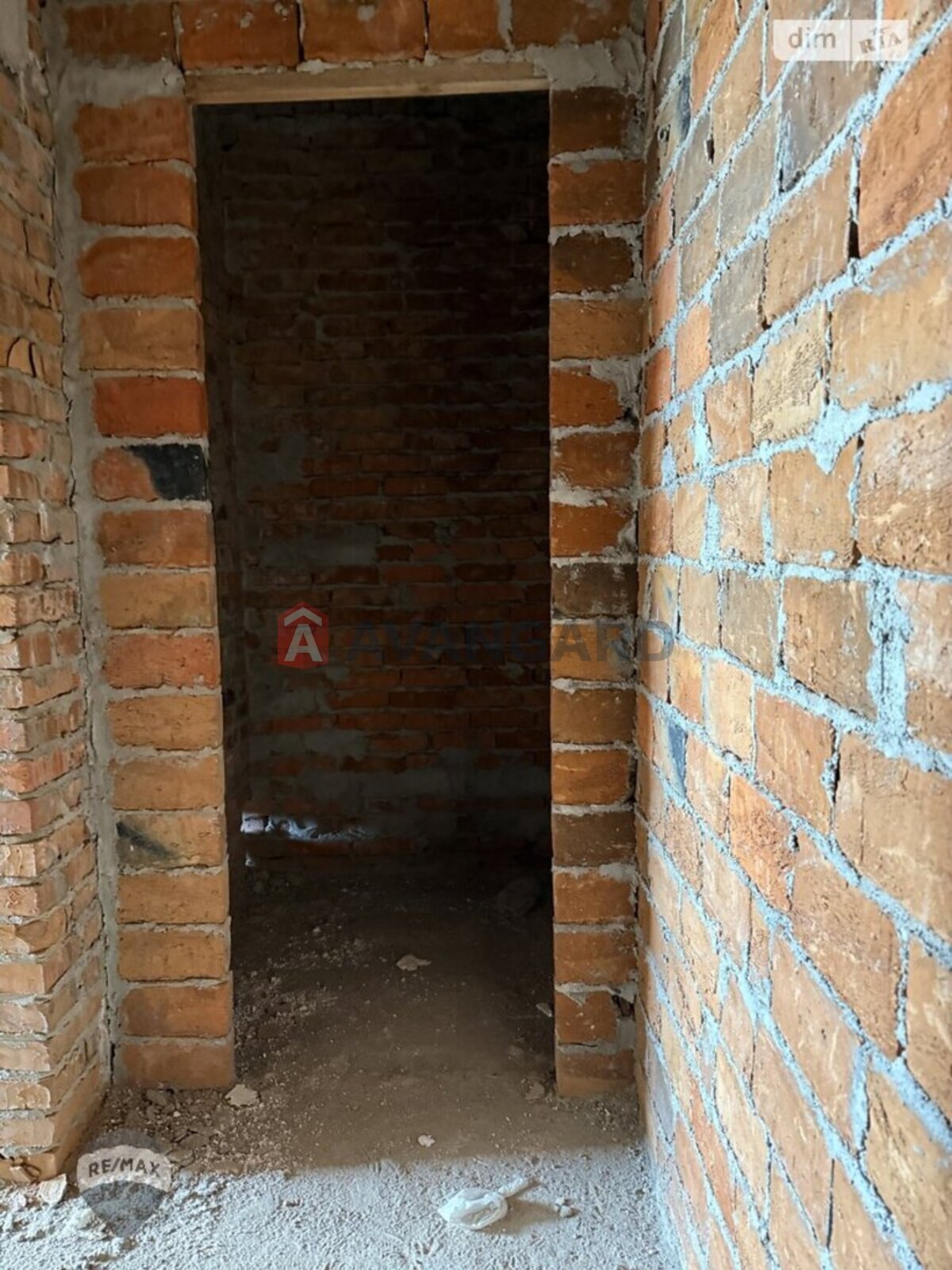 2 ��. ��������, 62/-/- ��. �., 10/10 ������ ���� 5