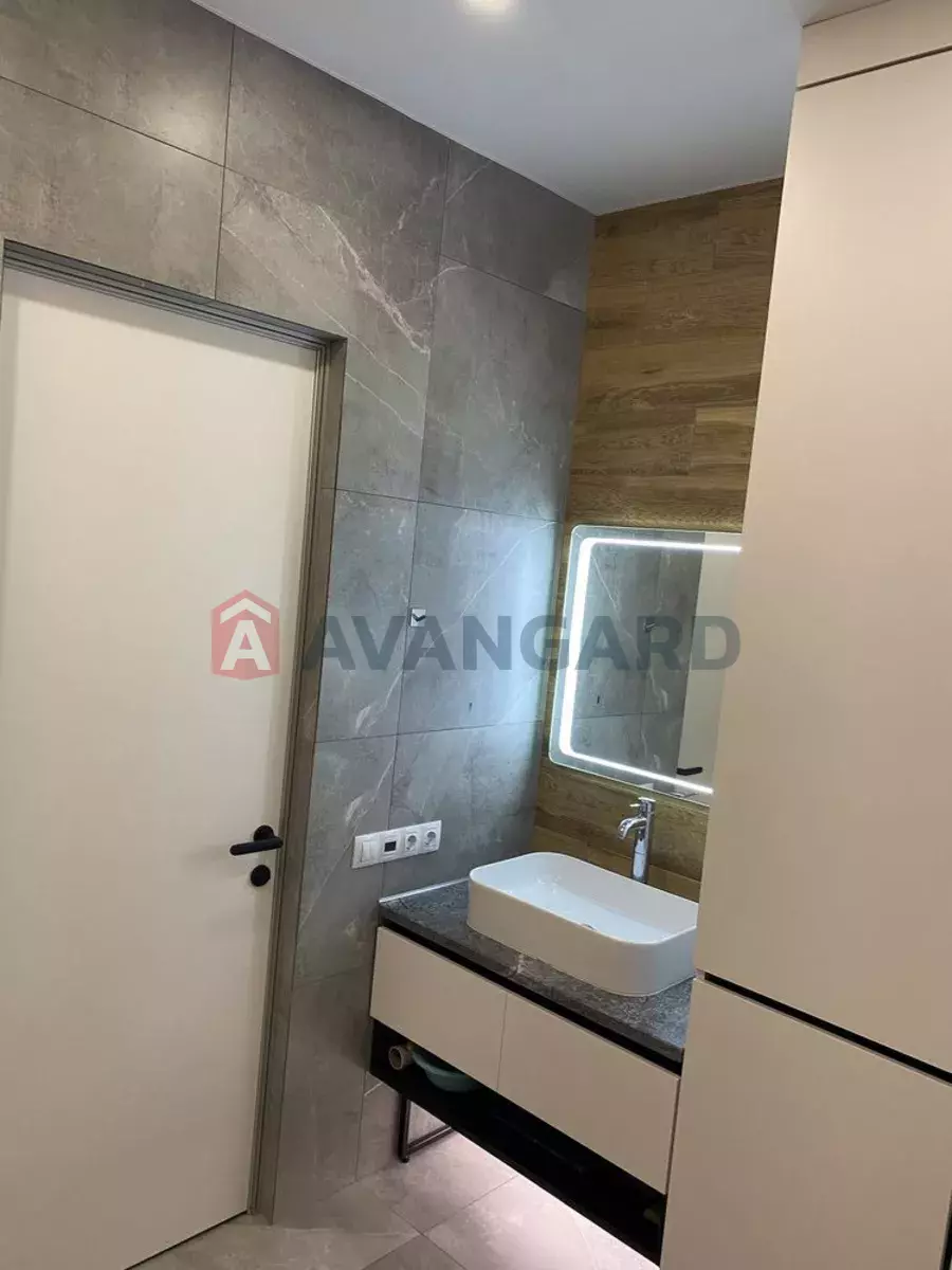 3 ����. ��������, 75/-/15 ��. �., 4/24 ���� ���� 20