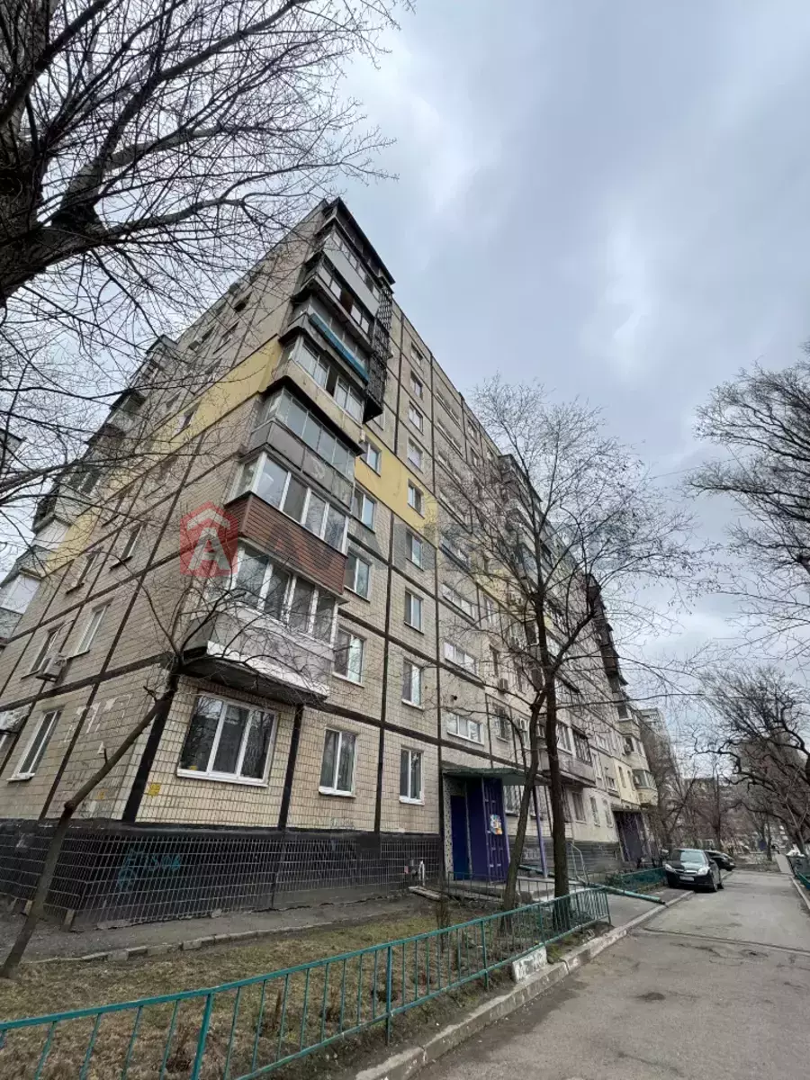 4 ��. ��������, 104/-/- ��. �., 7/9 ������ ���� 24