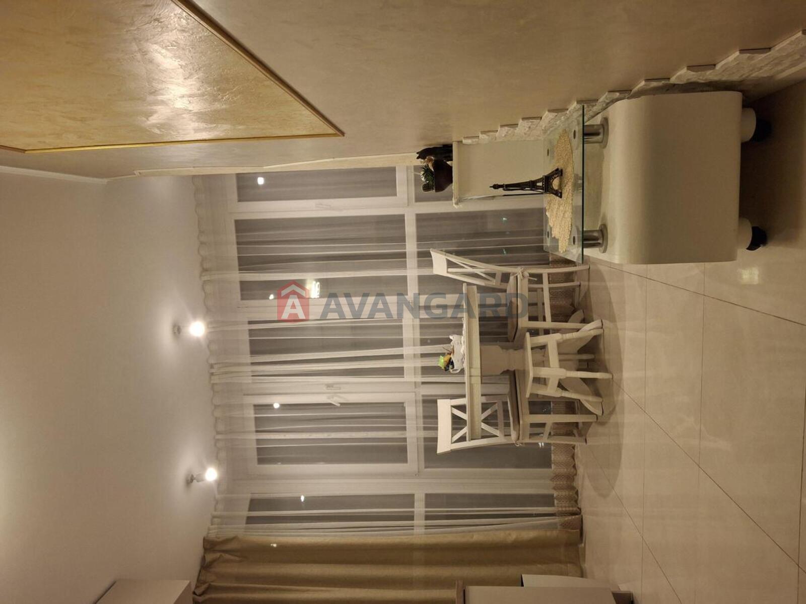 1 ��. ��������, -/-/- ��. �., 10/10 ������ ���� 7