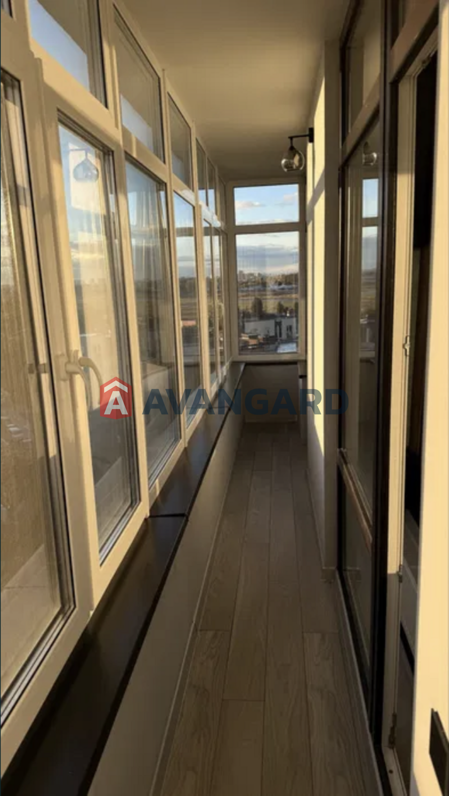 2 ��. ��������, 63.50/30/17 ��. �., 8/9 ������ ���� 3