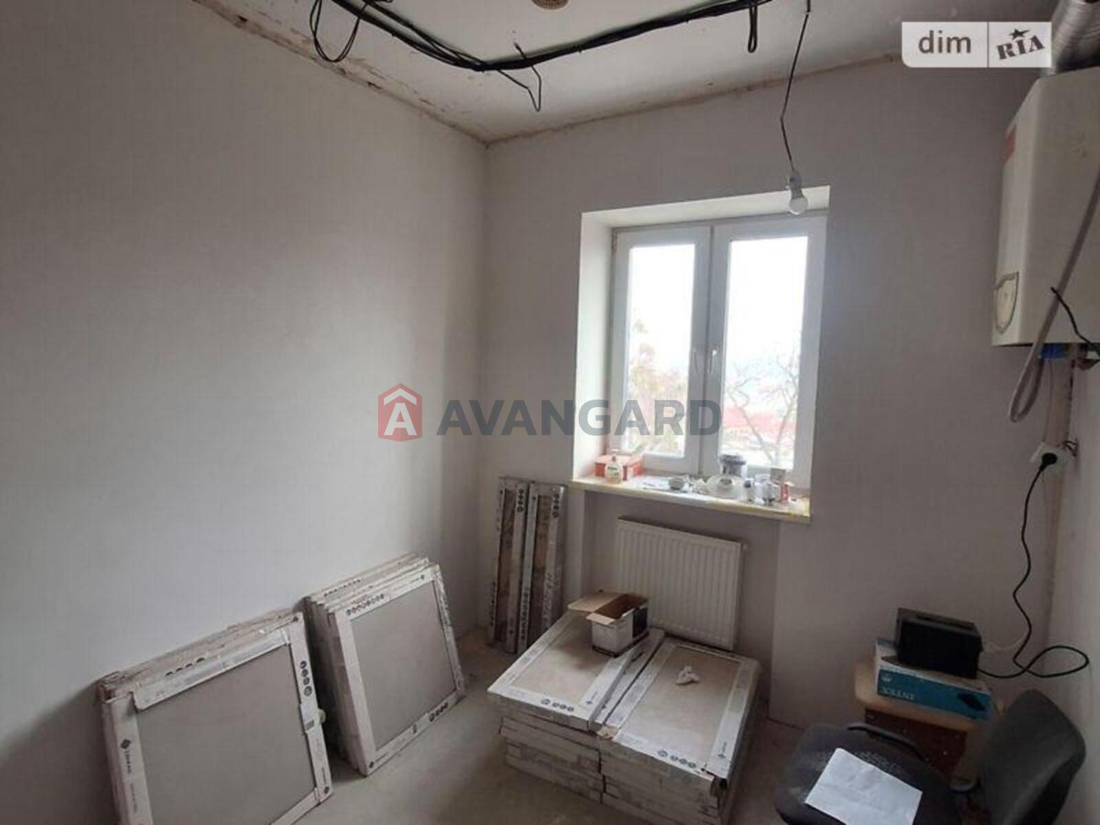 3 ��. ��������, 64/45/8 ��. �., 5/5 ������ ���� 19