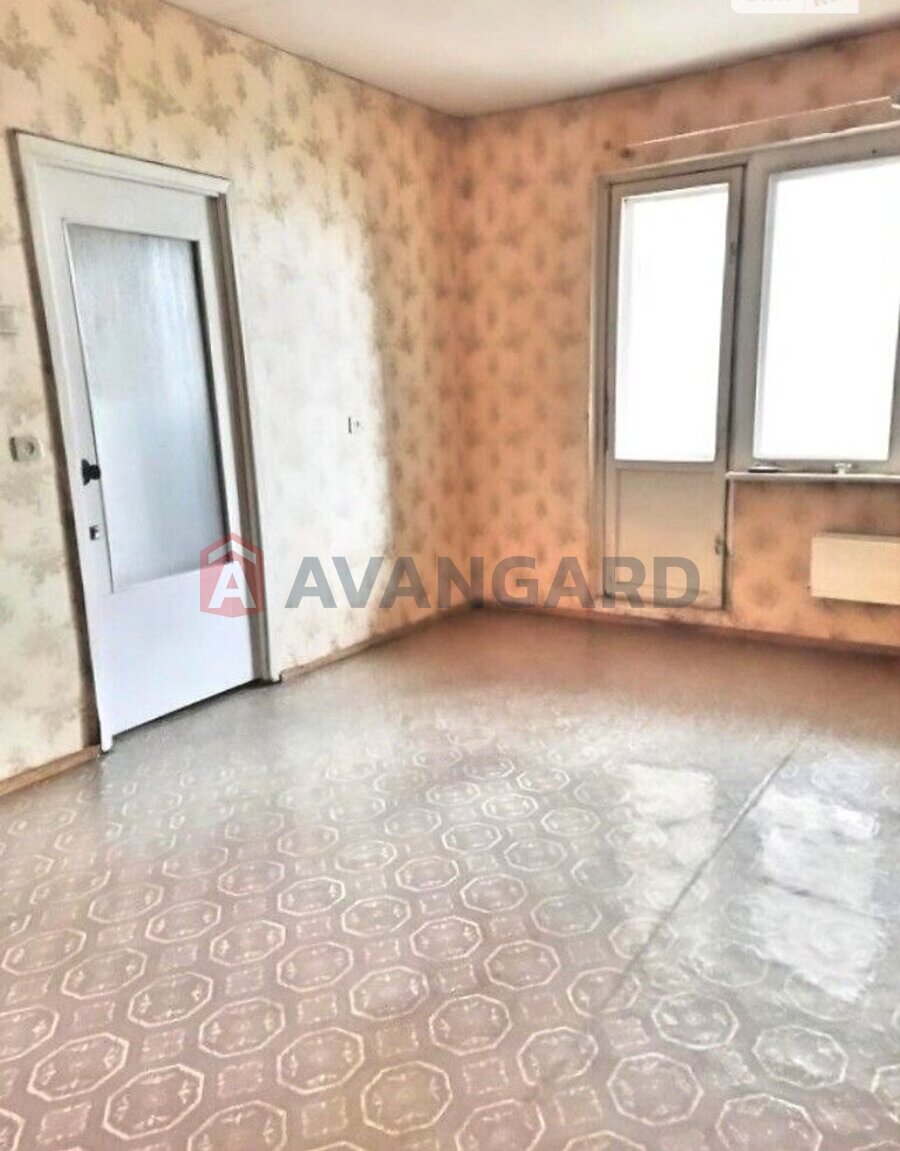 3 ��. ��������, 78/41/8 ��. �., 4/15 ������ ���� 6