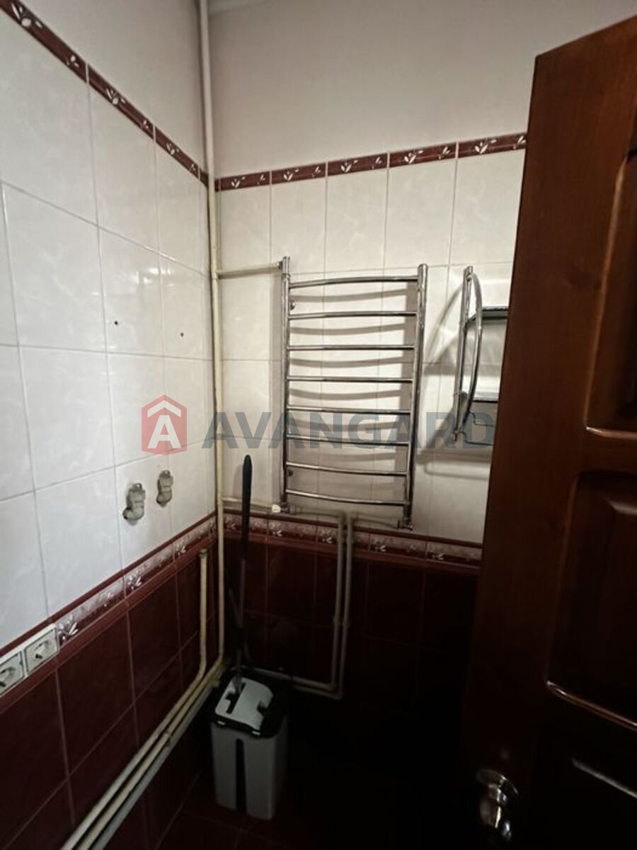 1 ��. ��������, 48/-/6 ��. �., 2/2 ������ ���� 11