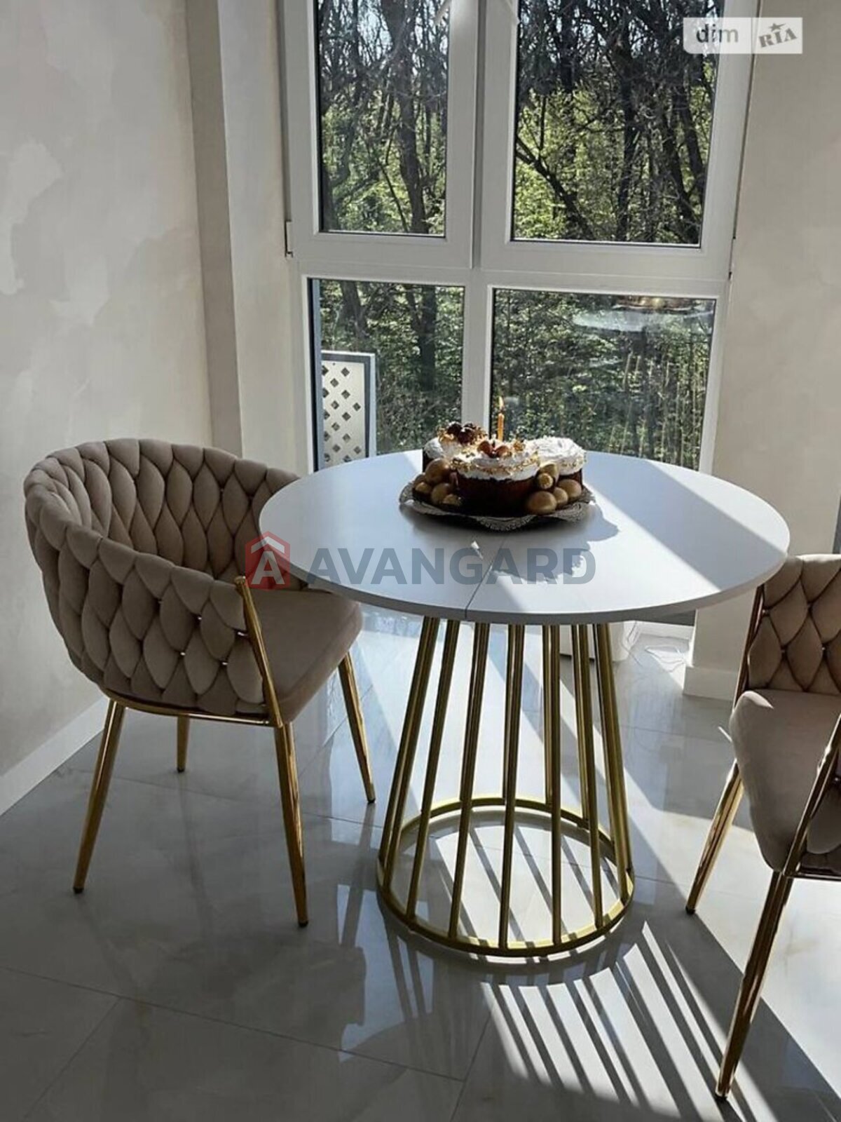 1 ��. ��������, 46/-/- ��. �., 7/10 ������ ���� 1