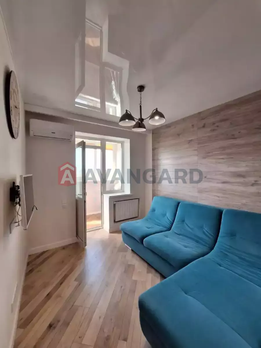 2 ��. ��������, 45/25/15 ��. �., 17/18 ������ ���� 4