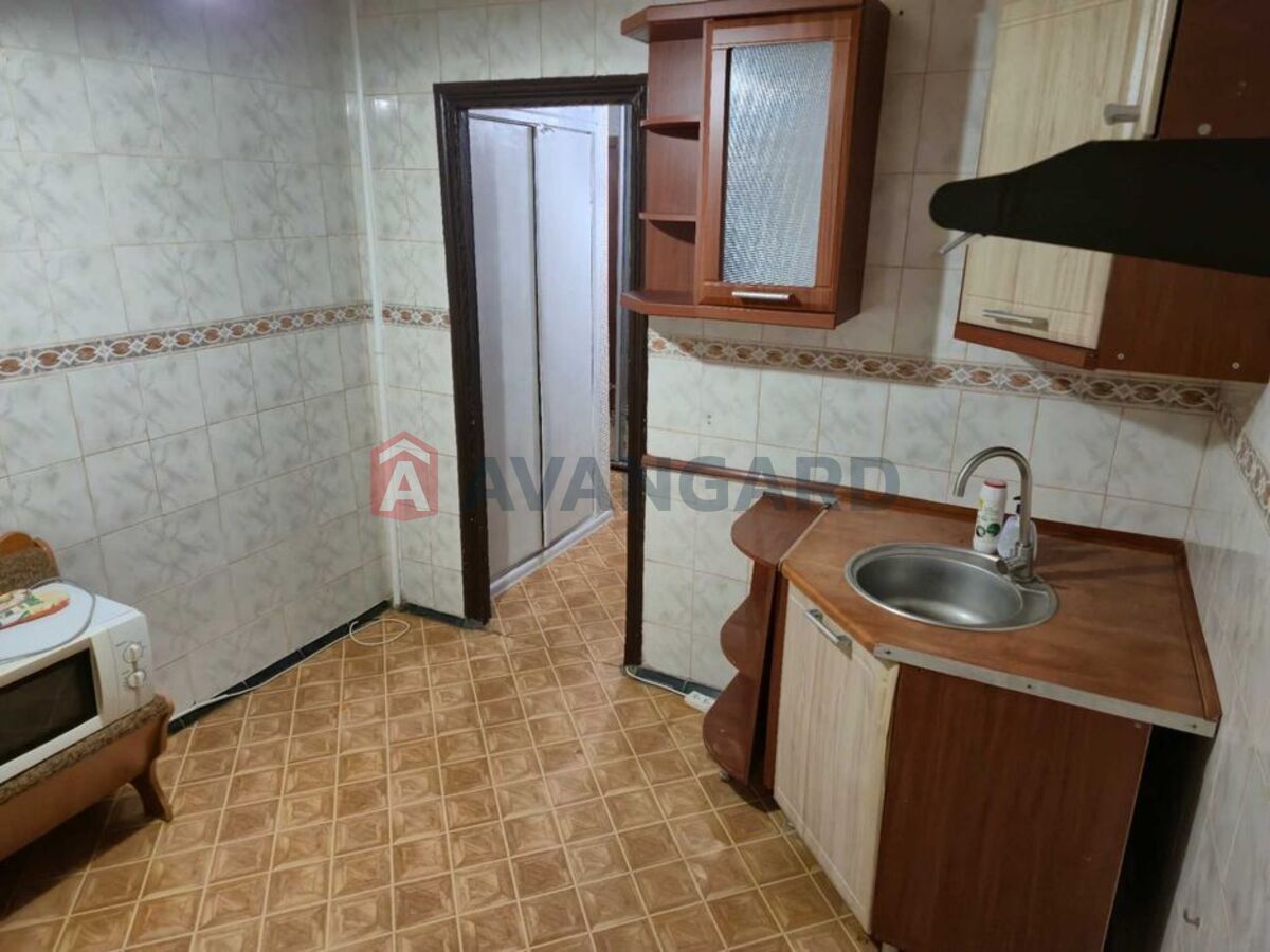 2 ����. ��������, 49/-/8 ��. �., 4/9 ���� ���� 17