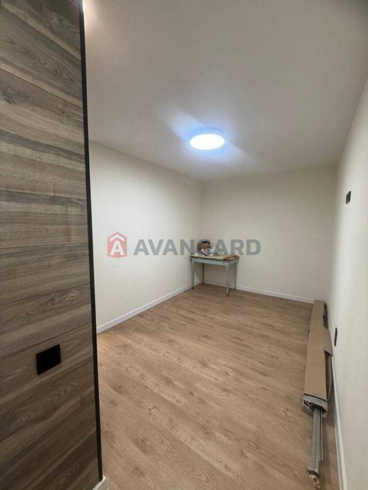 1 ����. ��������, 34/-/6 ��. �., 5/5 ���� ���� 8