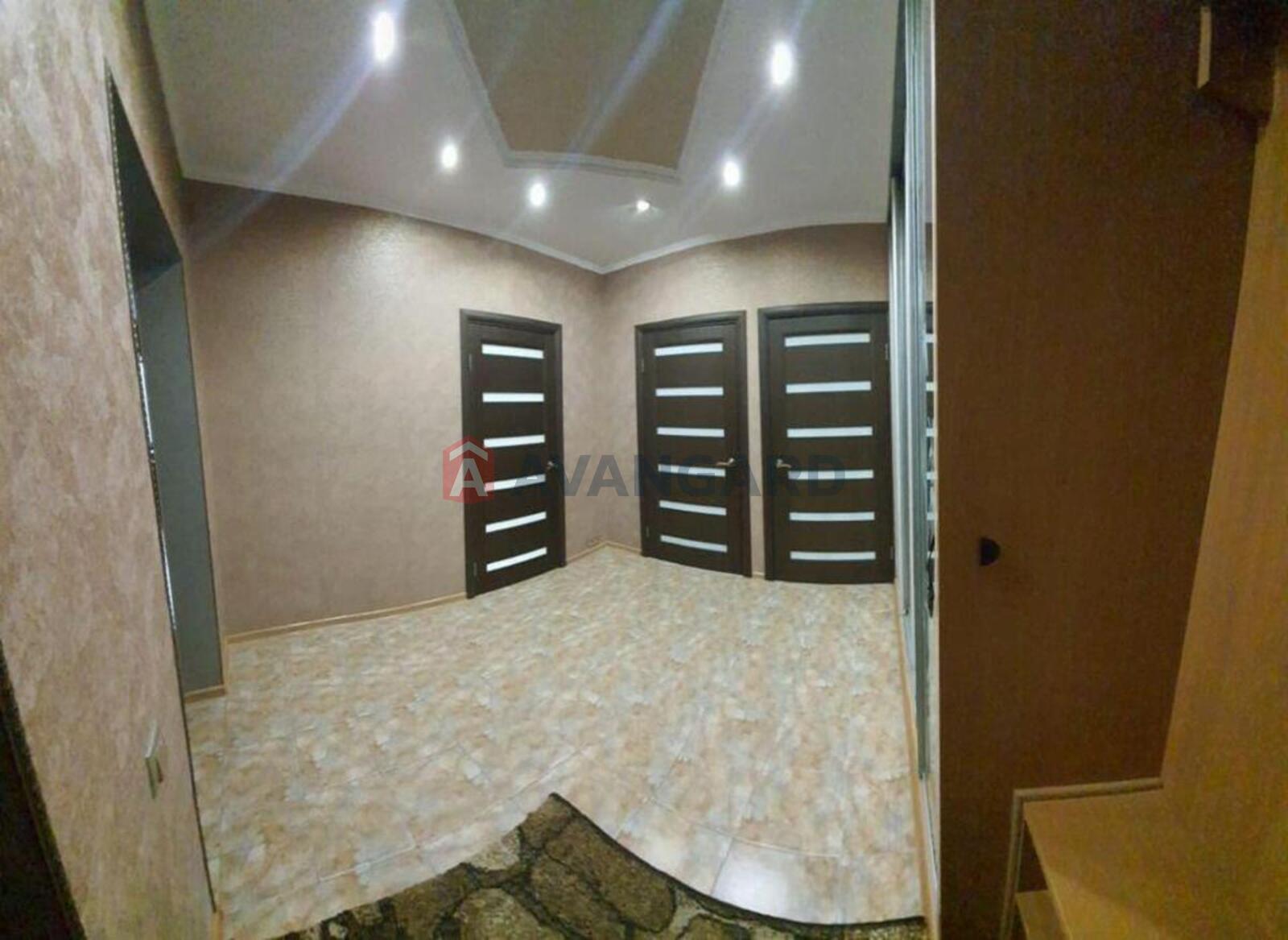 3 ��. ��������, 80/-/8 ��. �., 5/16 ������ ���� 23