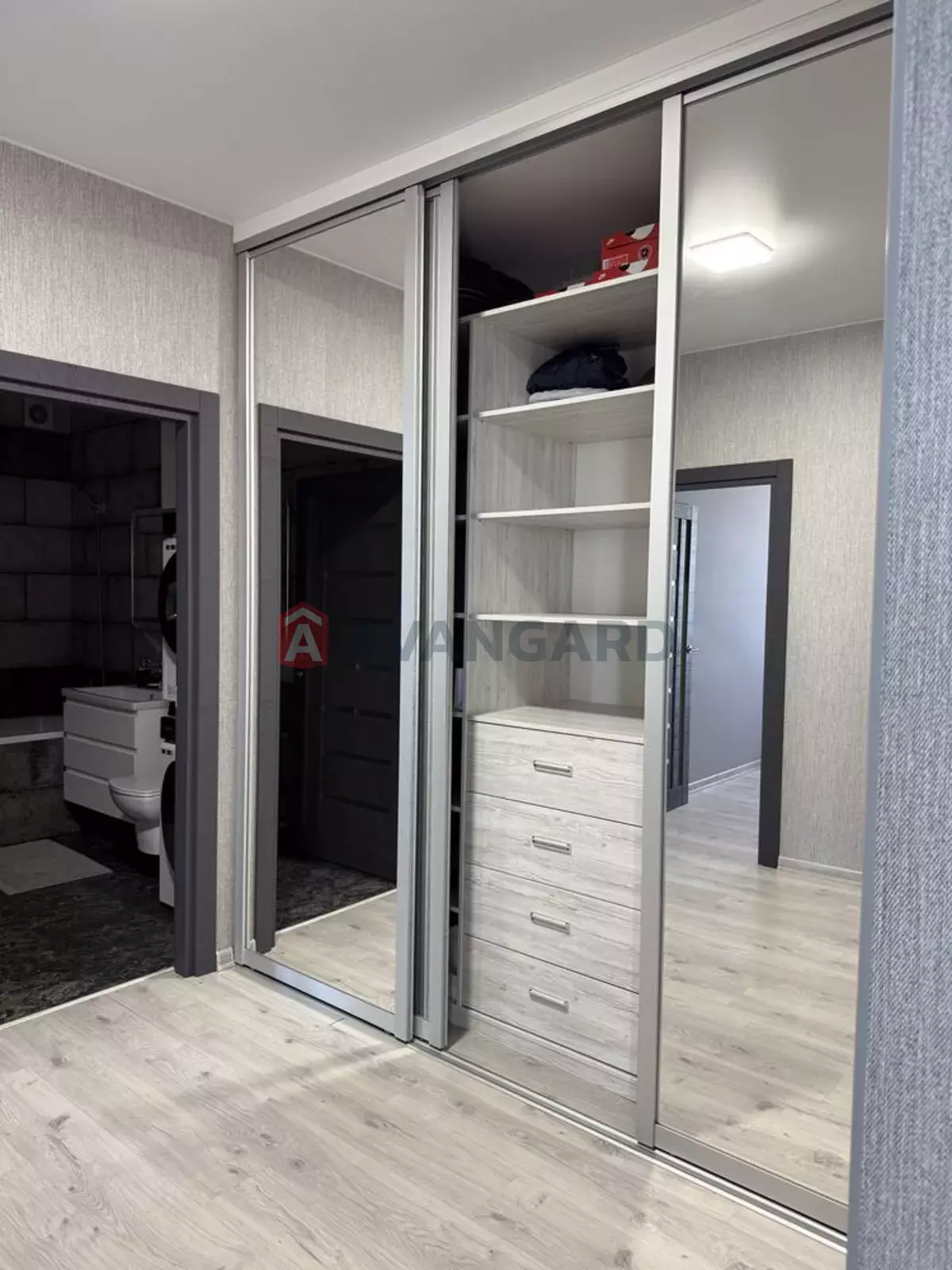 3 . , 100/-/40 . ., 7/7   8