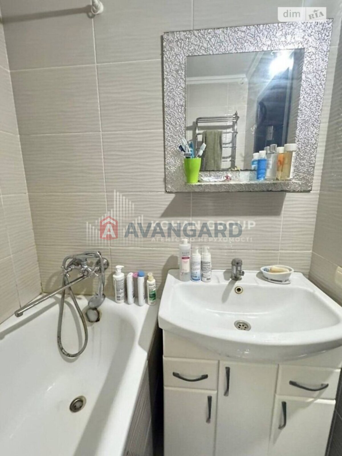 3 ��. ��������, 64/39/7 ��. �., 2/9 ������ ���� 10