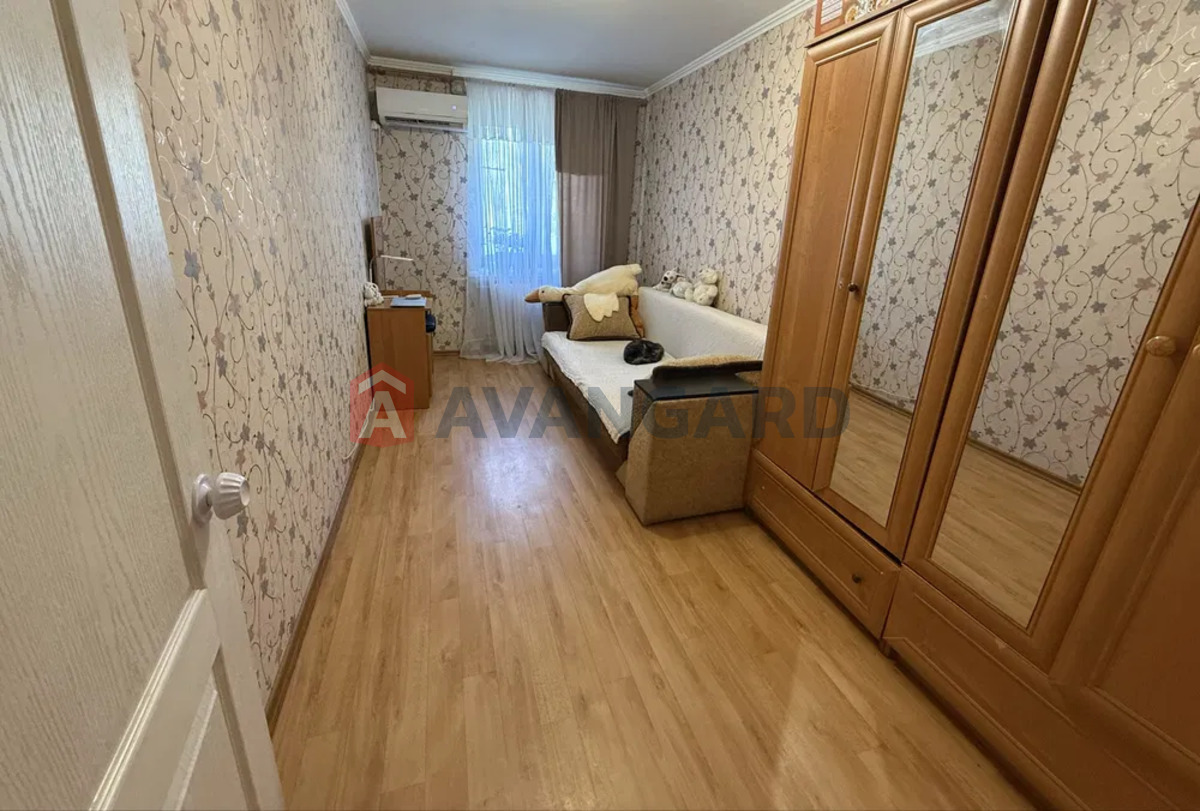 3 ����. ��������, 64/-/6 ��. �., 3/5 ���� ���� 2