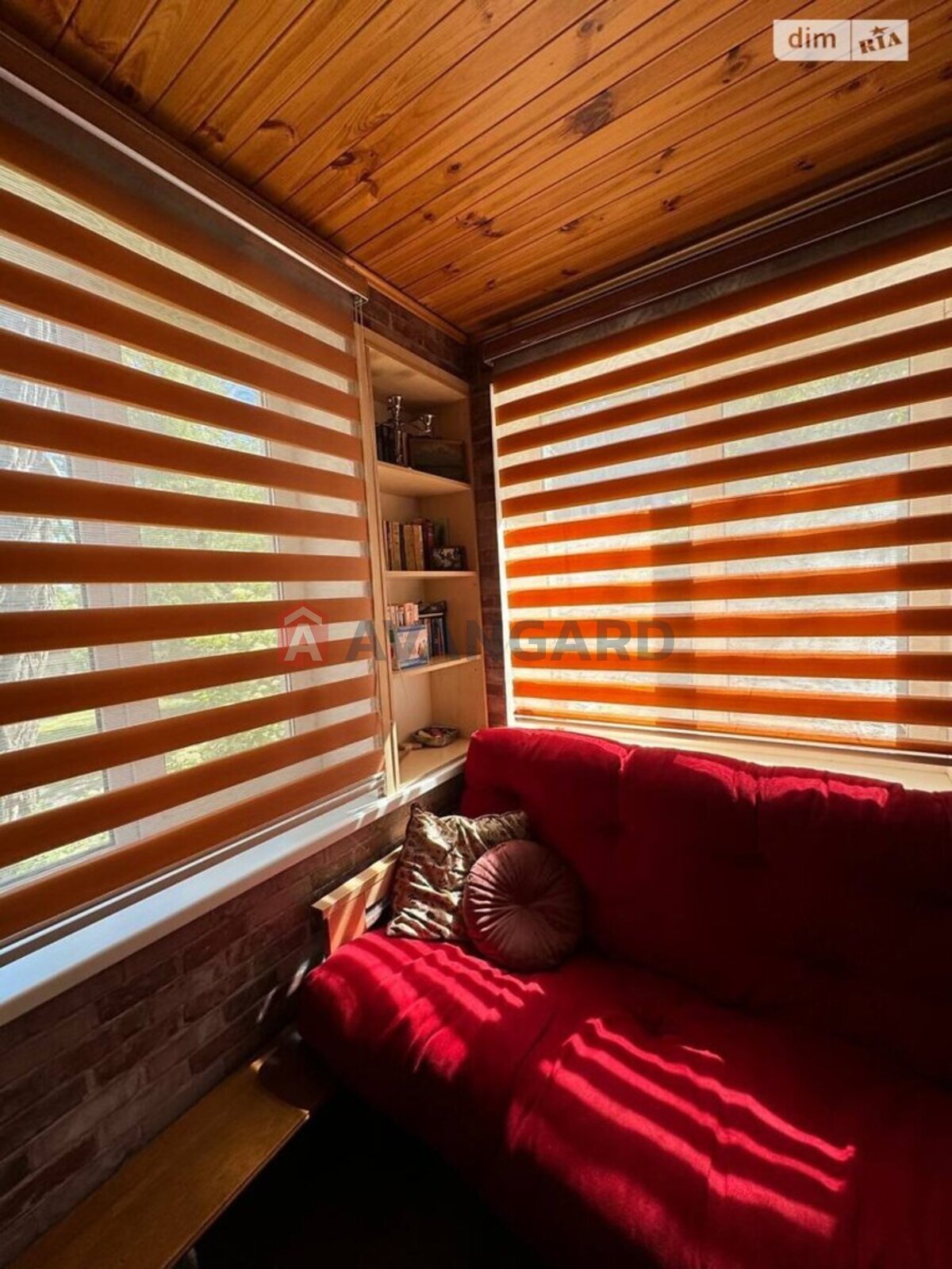 3 ����. ��������, 70/40/7 ��. �., 1/6 ���� ���� 12