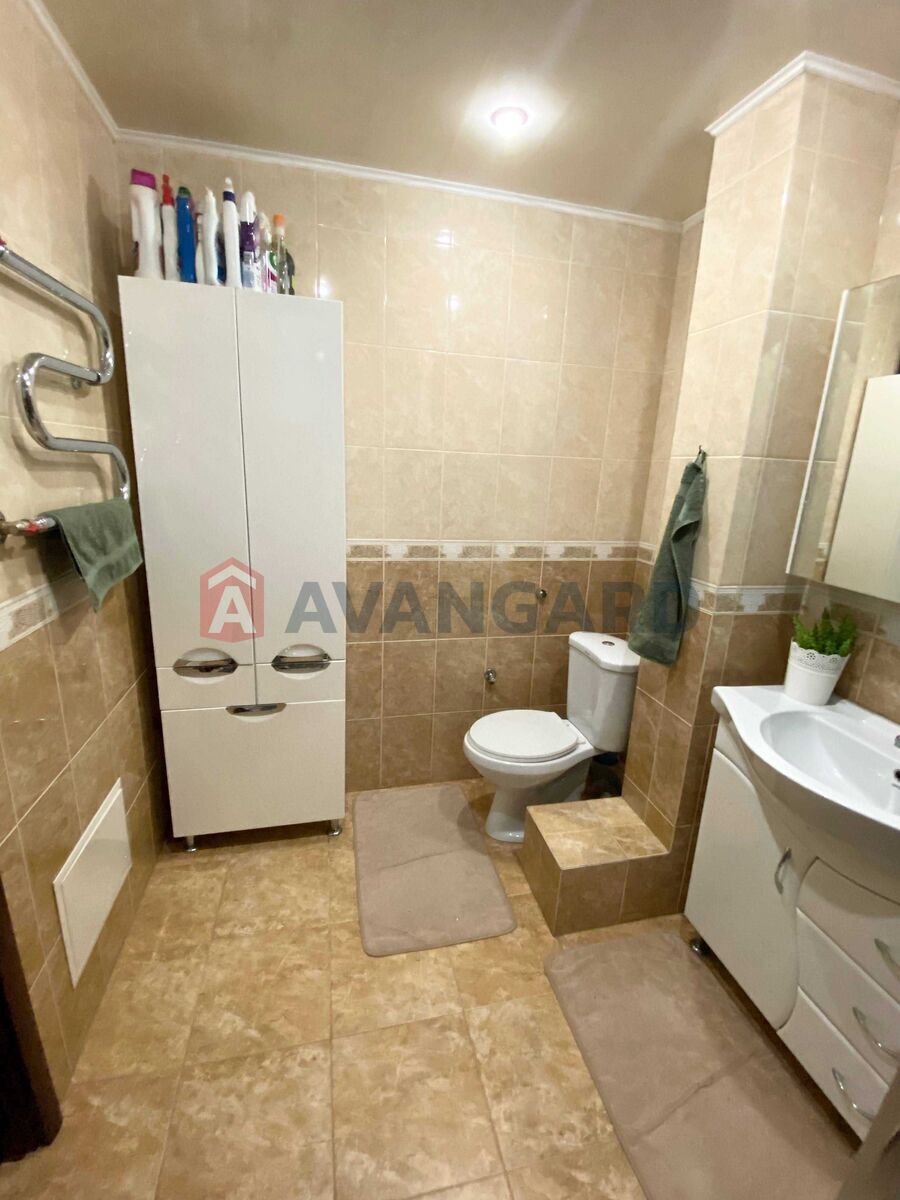 3 ����. ��������, 69/-/8 ��. �., 9/9 ���� ���� 11