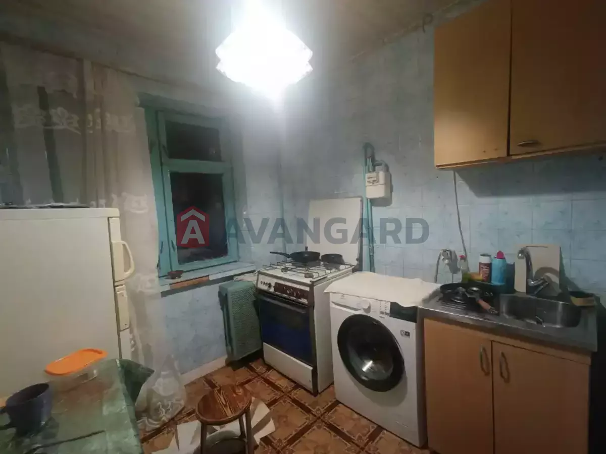 2 ��. ��������, 44/28/6 ��. �., 1/5 ������ ���� 1