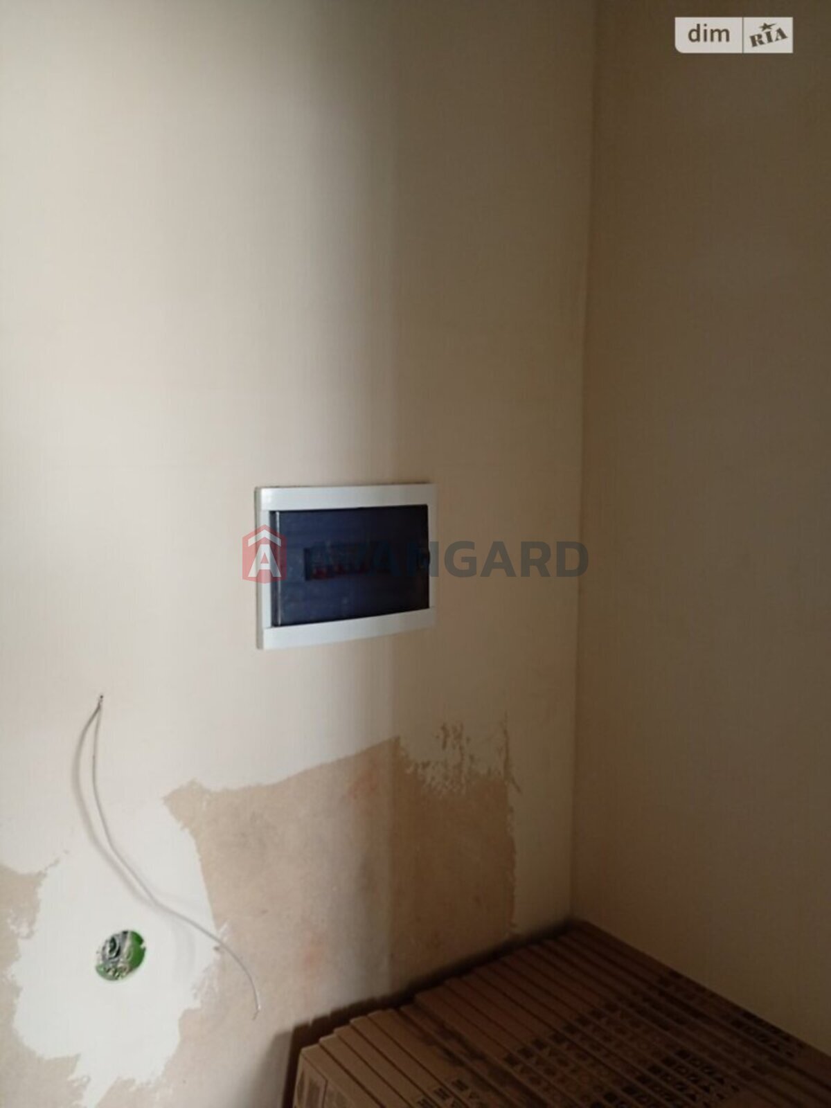 1 ��. ��������, 52/22/12 ��. �., 9/9 ������ ���� 7