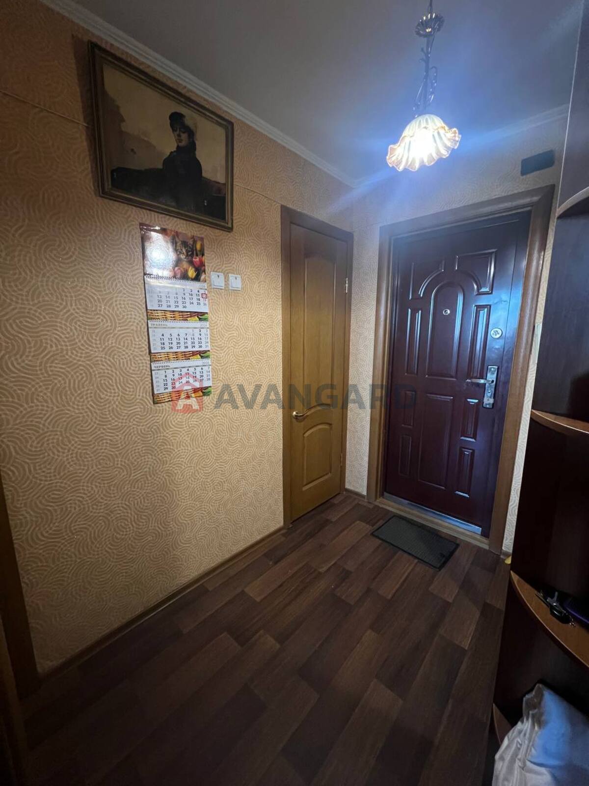 1 ��. ��������, 41/20/7 ��. �., 10/12 ������ ���� 5