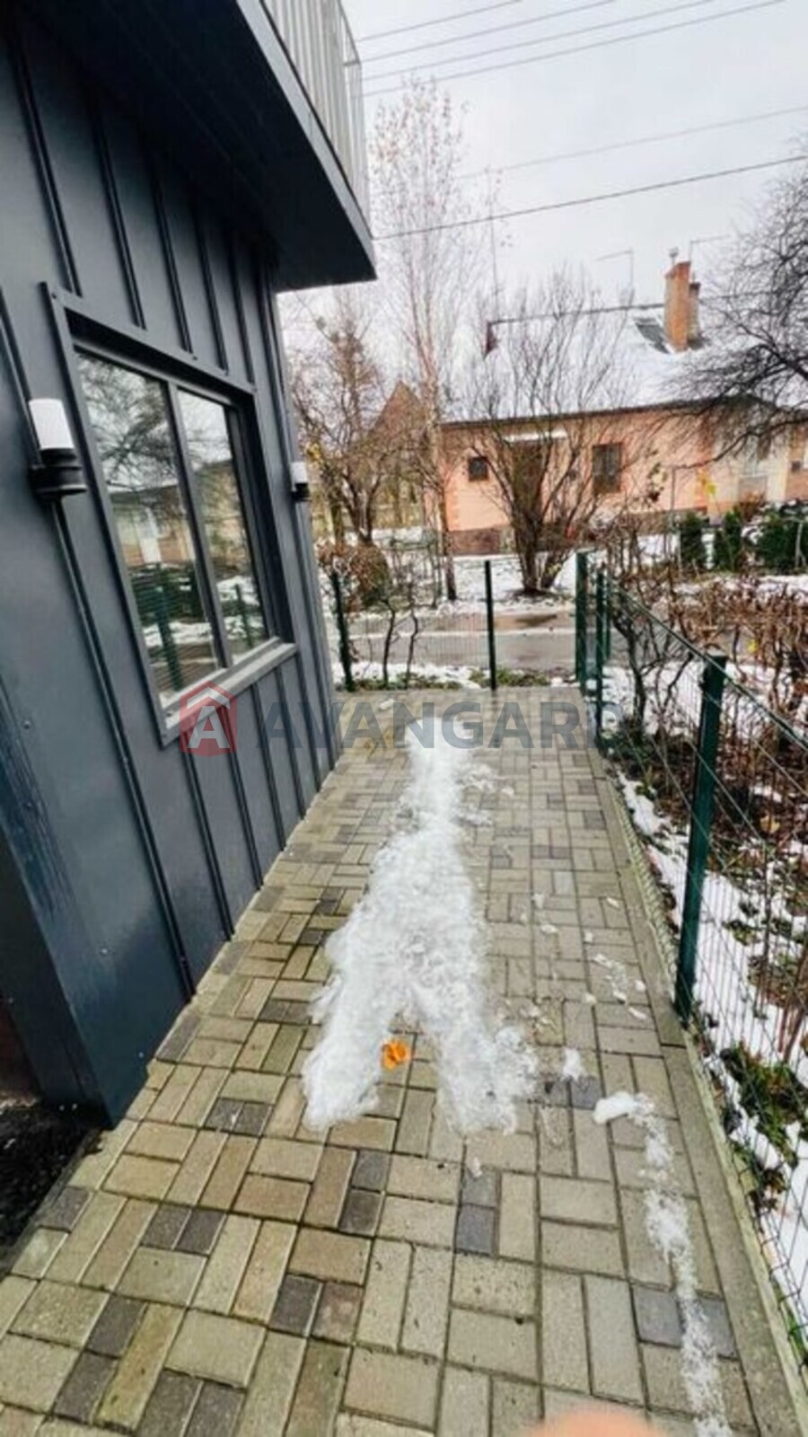 2 ����. ��������, 38/-/10 ��. �., 1/3 ���� ���� 4