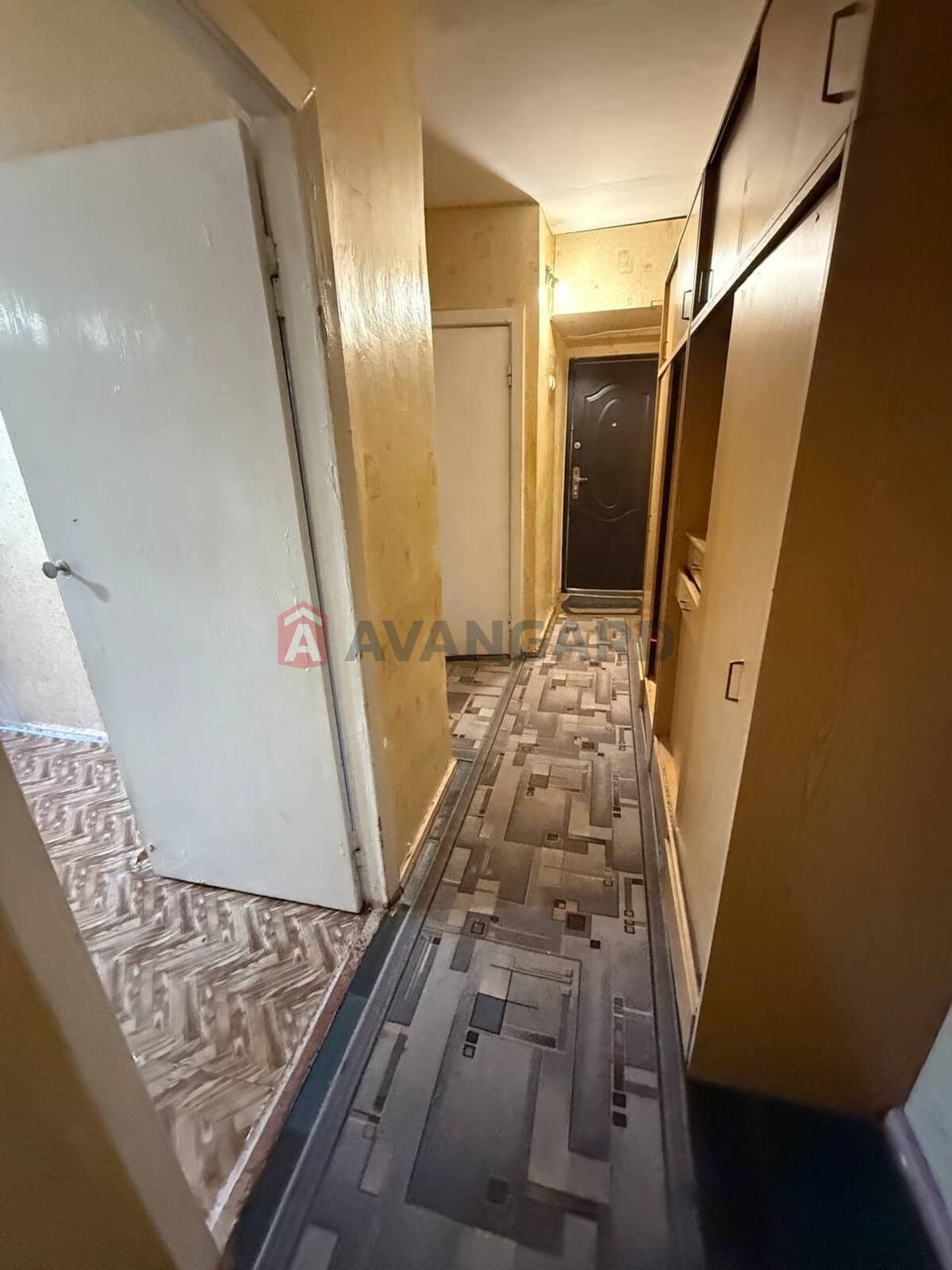 3 ����. ��������, 59/43/6 ��. �., 1/5 ���� ���� 7