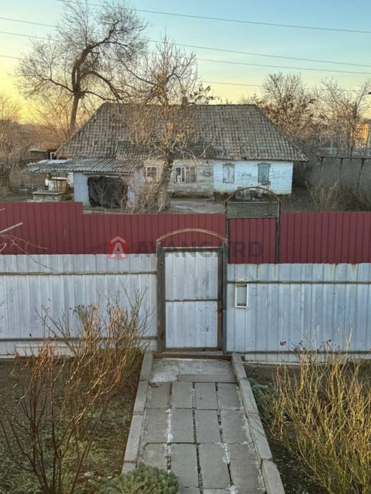 3 ��. ��������, 70/-/11 ��. �., 2/2 ������ ���� 3