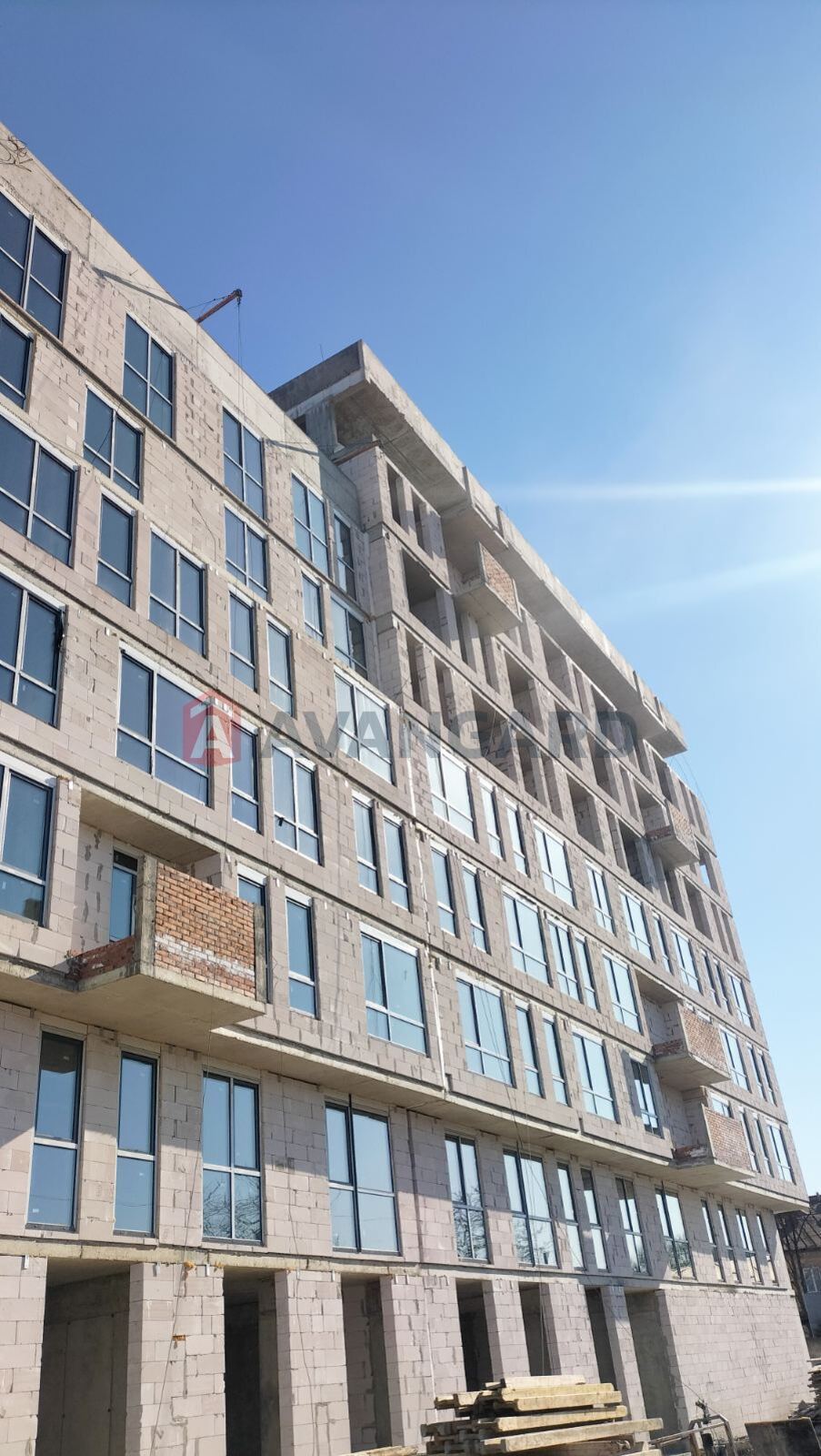 3 ��. ��������, 95,93/55,24/14 ��. �., 5/9 ������ ���� 3