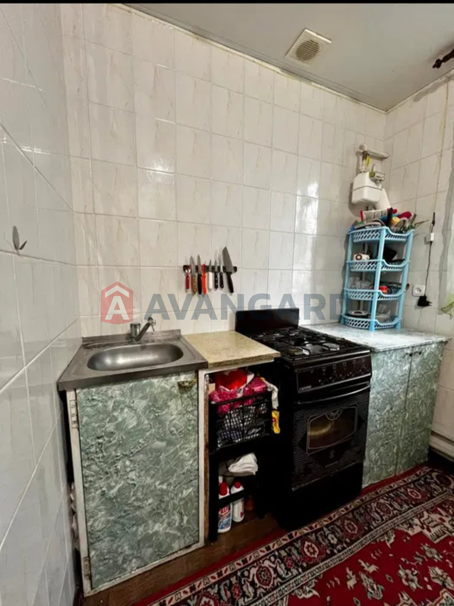 1 . , 31/-/4 . ., 1/2   7