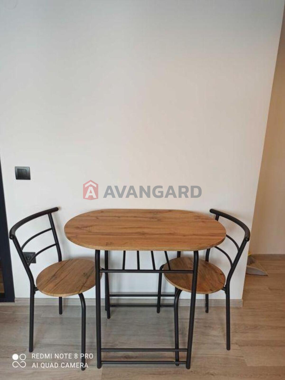 1 ��. ��������, 14/-/5 ��. �., 10/10 ������ ���� 4