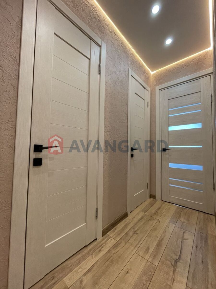 3 кім. квартира, 69/-/7 кв. м., 8/9 поверх фото 10 3 кім. квартира, 69/-/7 кв. м., 8/9 поверх фото 10