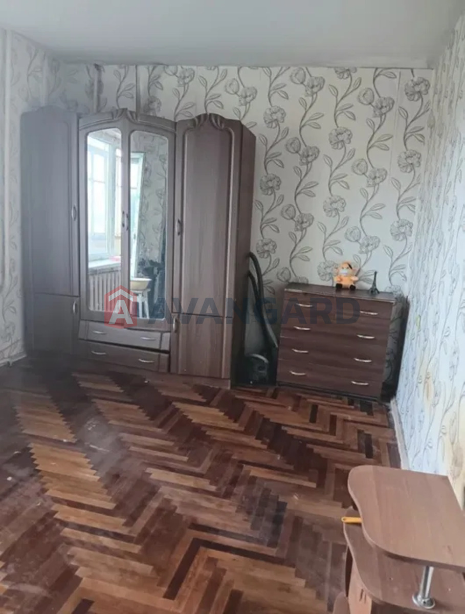 1 ����. ��������, 40/-/8 ��. �., 5/9 ���� ���� 6