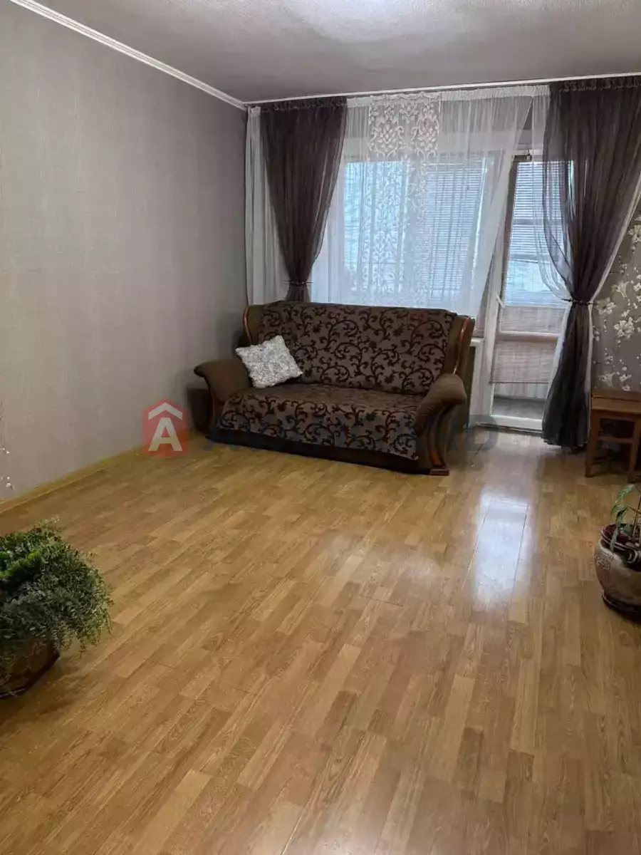 3 . , 67/42/8 . ., 7/9   6