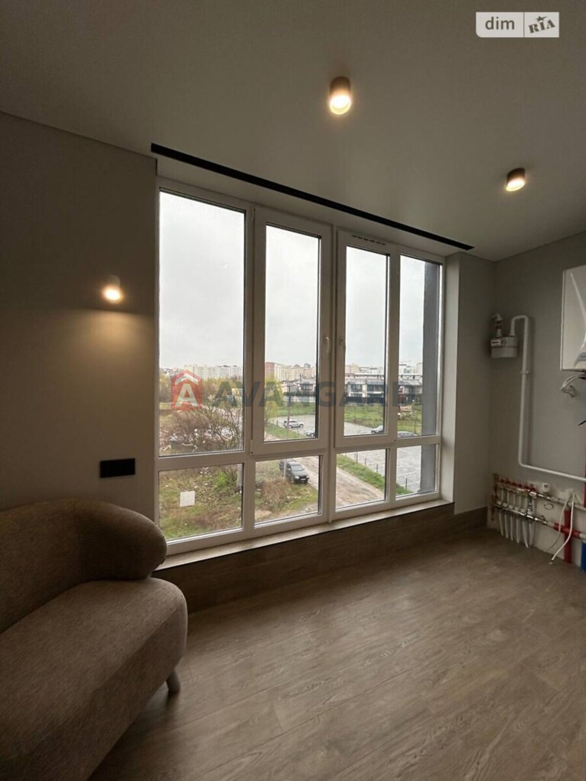 2 ��. ��������, 61/31/20 ��. �., 4/10 ������ ���� 6