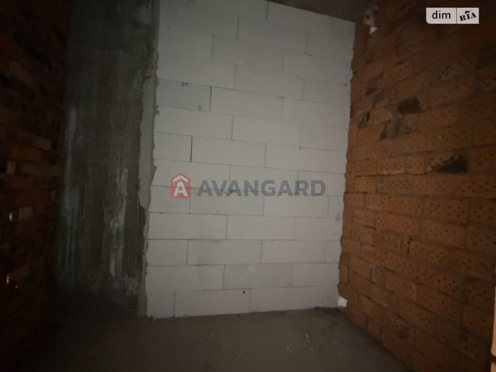 2 ��. ��������, 68/-/- ��. �., 5/10 ������ ���� 8