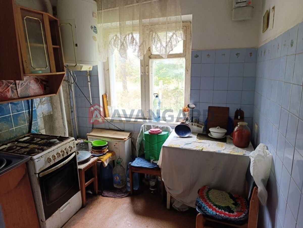 3 ��. ��������, 42/-/5 ��. �., 1/2 ������ ���� 3