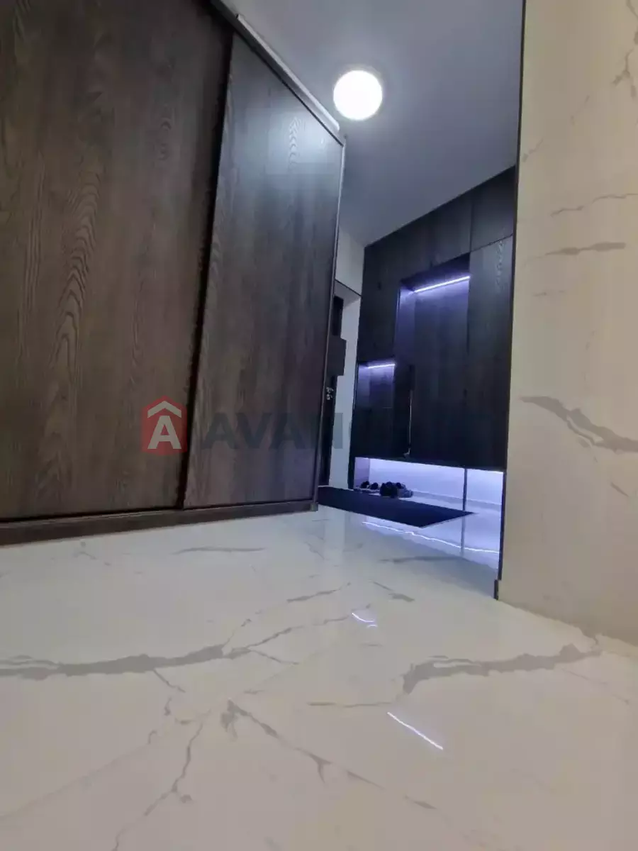 2 . , 46/14/18 . ., 4/5   10