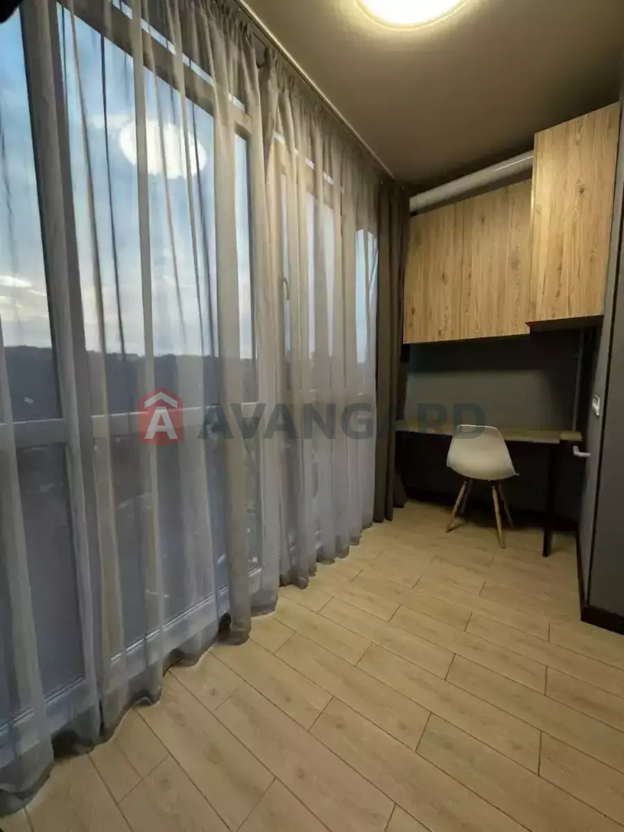 3 ��. ��������, 60/-/- ��. �., 12/12 ������ ���� 14